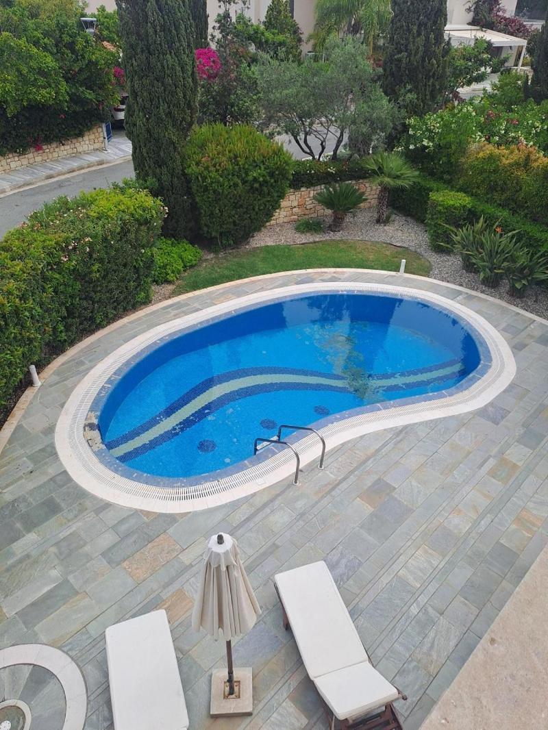 Amorosa Villas Polis Exterior foto